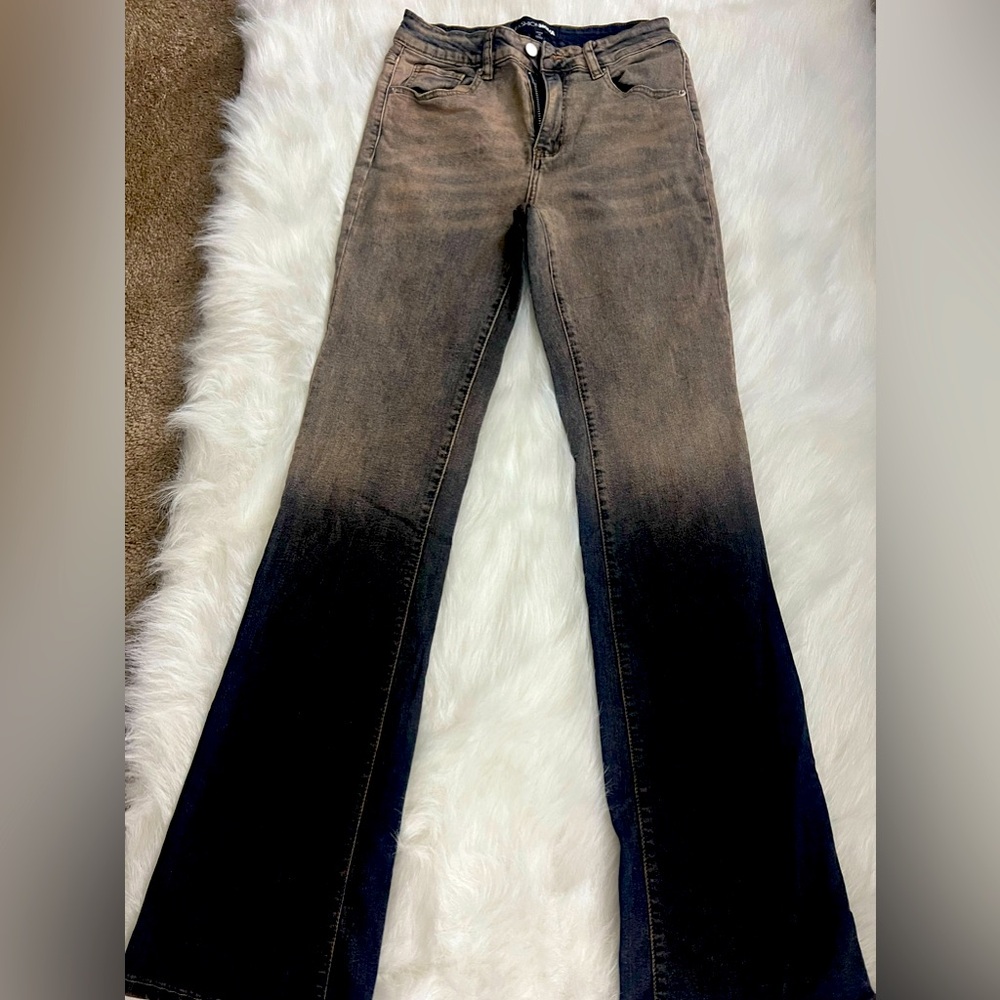Brand new, never worn two toned jeans
